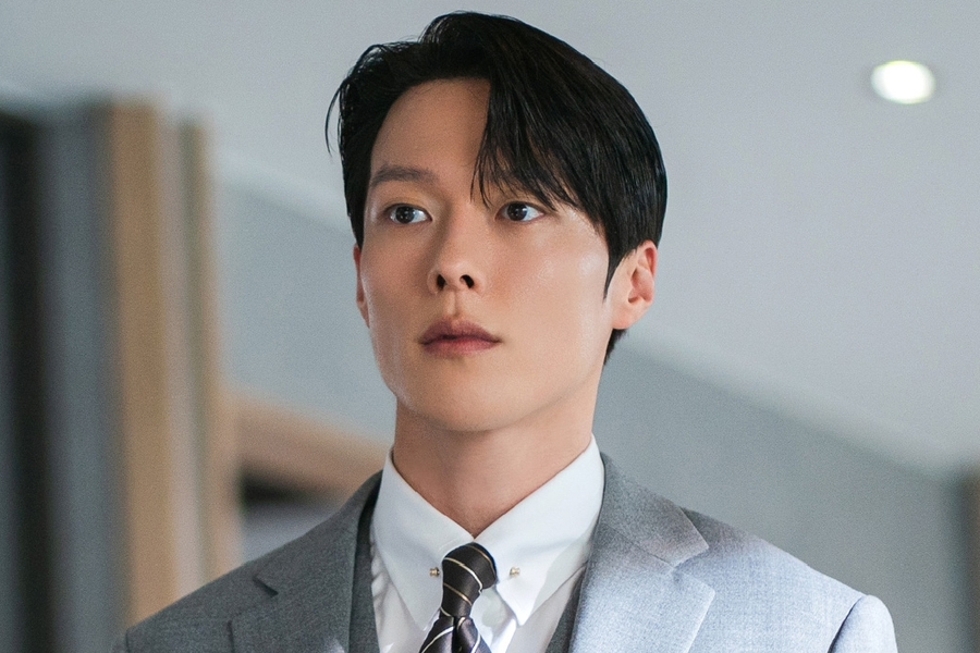 Jang Ki Yong fala sobre interpretar um romântico legal, mas de coração puro, em “Dynamite Kiss”