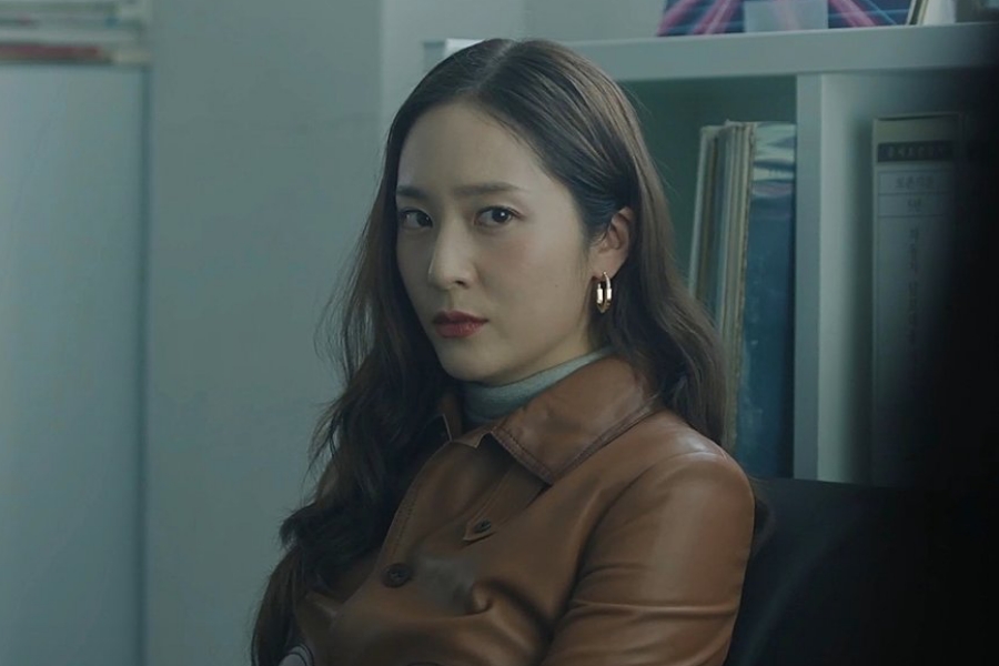 Krystal descobre o segredo chocante de seu marido em “Mad Concrete Dreams”