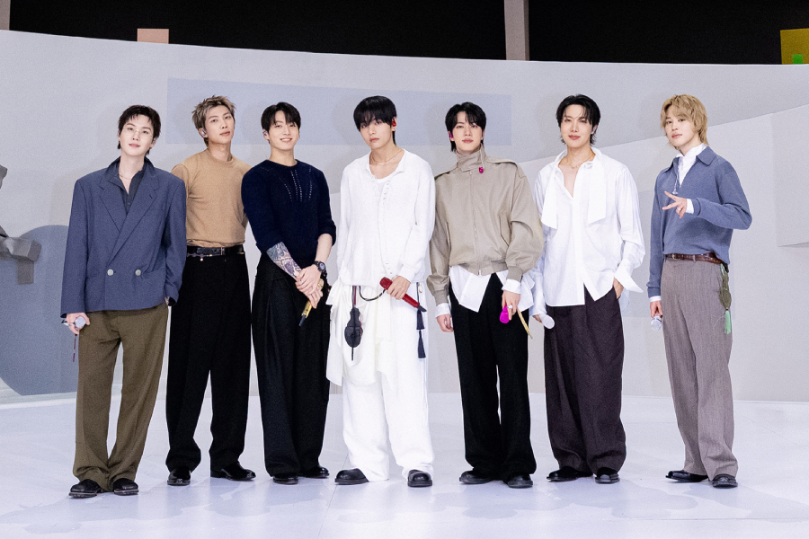 Assista: BTS obtém a 11ª vitória com “SWIM” e Triple Crown em “M Countdown”; Apresentações de Hwasa, Dayoung e mais Assista: BTS obtém a 11ª vitória com “SWIM” e Triple Crown em “M Countdown”; Apresentações de Hwasa, Dayoung e mais